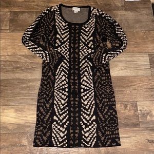 Carmen Marc Valvo Printed Long Sleeve Dress